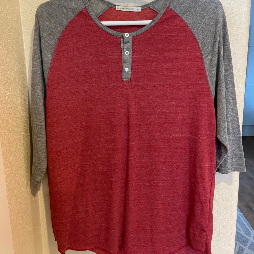 Alternative baseball tee